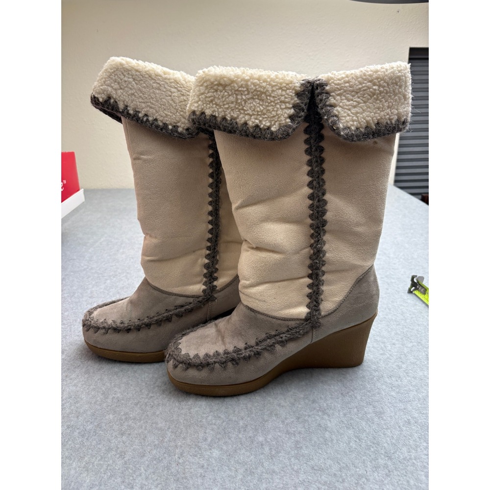 American Eagle Womens Wedge Boots Beige Faux Shearling Trim Tall Size 11